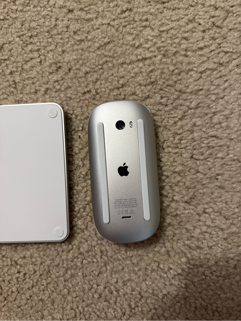 Apple Magic Keyboard & Mouse Set - Picture 3 of 5